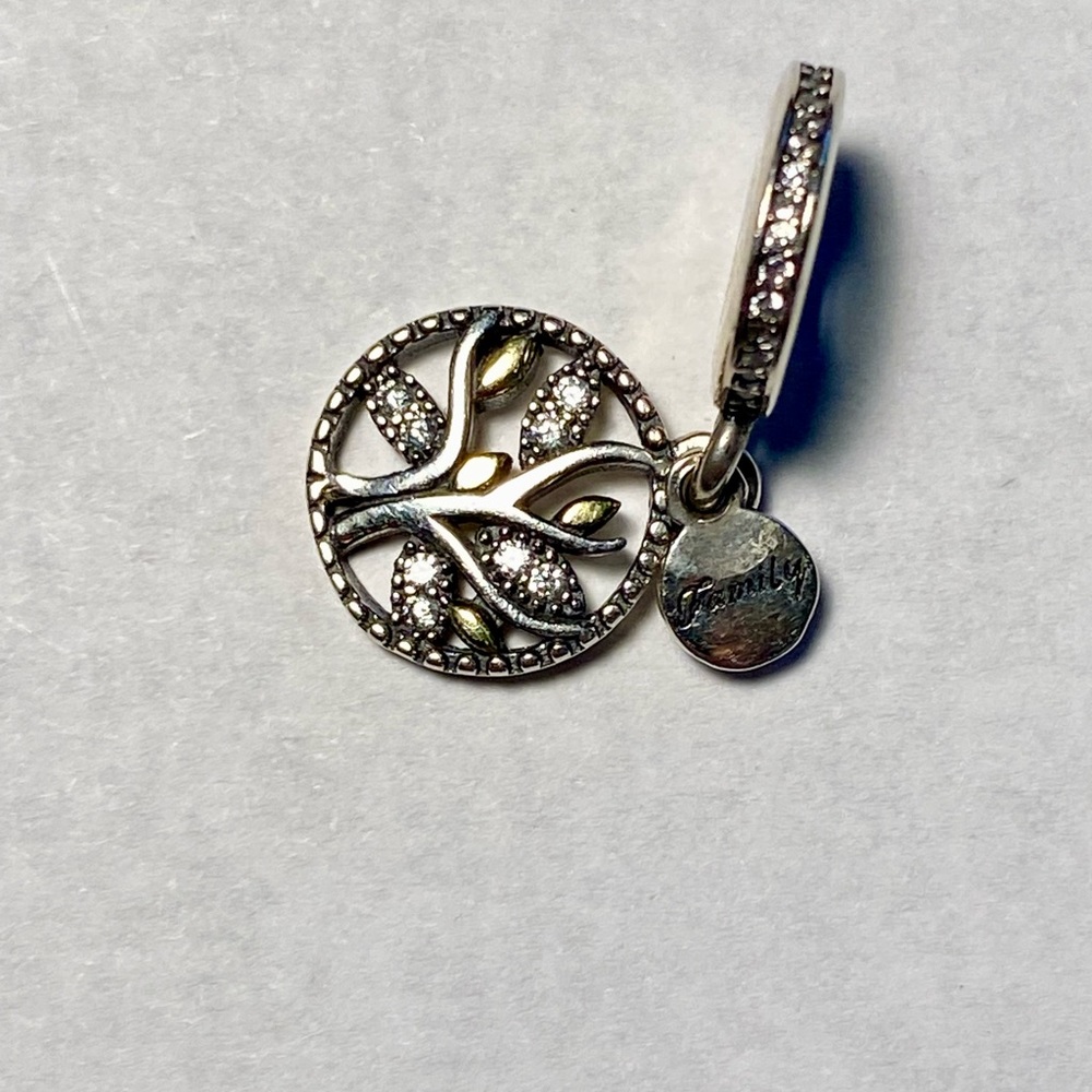 Pandora Family Tree Sterling Silver Charm. New. - Picture 5 of 6